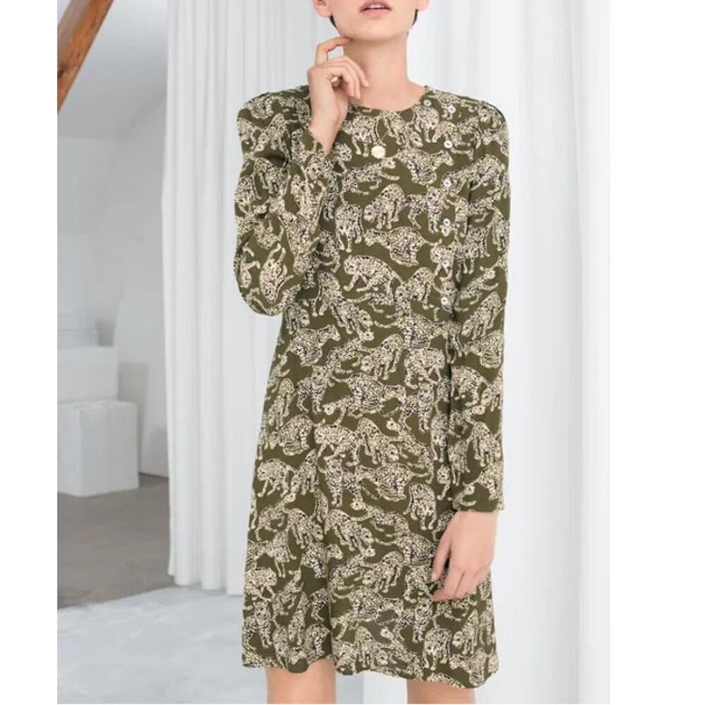 & Other Stories Paris Atelier Leopard Print Fit & Flare Button Neck Dress Sze 10